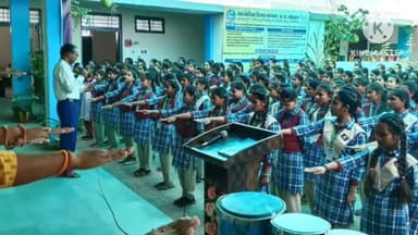 नलखेड़ा: मतदाता जागरूकता को लेकर नलखेड़ा में स्वीप गतिविधियां आयोजित, दिलाई नैतिक मतदान की शपथ