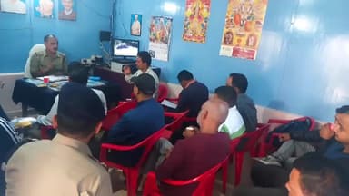 कर्णप्रयाग: आगामी त्योहारों के दृष्टिगत कोतवाली कर्णप्रयाग पुलिस ने कर्णप्रयाग क्षेत्र के व्यापार संघ व्यवसायियों के साथ की बैठक