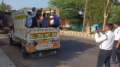 हमीरपुर: हमीरपुर जनपद में हाइवे मे हुई भीषण दुर्घटना के दृष्टिगत एआरटीओ व ट्रैफिक प्रभारी ने चलाया संयुक्त अभियान