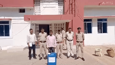 सिंगरौली: बरगवां पुलिस ने अवैध असहले एवं अवैध शराब बिक्री के 10 आरोपियो के विरुद्ध कार्रवाई दो आरोपियो को गिरफ्तार कर भेजा गया जेल