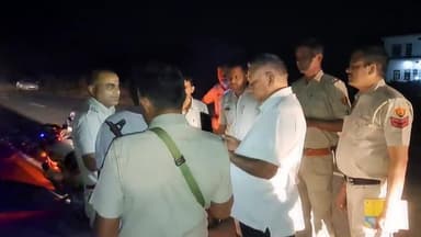 बाढड़ा: बाढ़ड़ा-डालावास के बीच स्कूटीसवार देवर-भाभी पर बाइकसवार लोगों ने की फायरिंग व कुल्हाड़ी से हमला,DSPसहित पुलिस पहुची मौकेपर