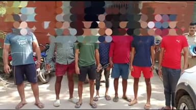 डेहरी: लूट कांड में फरार चल रहे 7 अपराधियों को  संझौली से पांच मोबाइल फोन एवं कार के साथ पुलिस ने किया गिरफ्तार