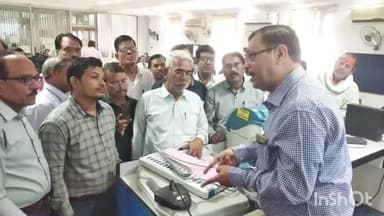 कुरवाई: मतदान प्रक्रिया के मापदंडों से अवगत कराने के लिए जिले में पीठासीन अधिकारियों व मतदान दल अधिकारियों को दिया गया प्रशिक्षण