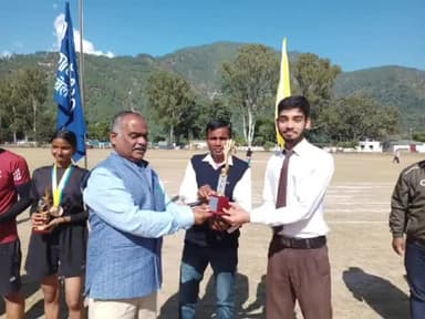 कर्णप्रयाग: राजकीय पॉलिटेक्निक गोचर की दो दिवसीय वार्षिक खेलकूद प्रतियोगिता पुरस्कार वितरण समारोह के साथ हुई संपन्न
