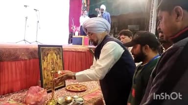 ਖਰੜ: ਕੁਰਾਲੀ ਵਿਖੇ ਸਾਬਕਾ ਕੈਬਨਿਟ ਮੰਤਰੀ ਜਗਮੋਹਨ ਸਿੰਘ ਕੰਗ ਨੇ ਰਾਮਲੀਲਾ ਦੀ ਰਿਬਨ ਕੱਟ ਕੇ ਕੀਤੀ ਸ਼ੁਰੂਆਤ