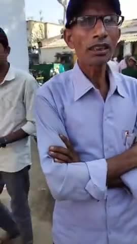 आखिरकार जनता कोटेदार से क्यों है नाराज एही हाल हाल हर वार्ड में है और कोटेदार जमकर गाला ब्लैक कराटे है 
#sunilshah