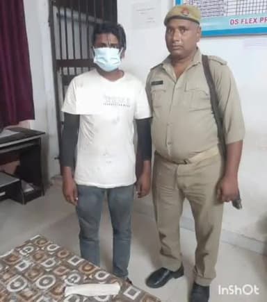 धौलाना: थाना कपूरपुर पुलिस ने चेकिंग के दौरान ग्राम डहाना के पास से एक अभियुक्त को किया गिरफ्तार, एक अवैध चाकू हुआ बरामद