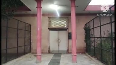 फिरोज़ाबाद: थाना शिकोहाबाद क्षेत्र ग्राम लभउआ में दुकान के अंदर फांसी के फंदे पर लटका मिला युवक