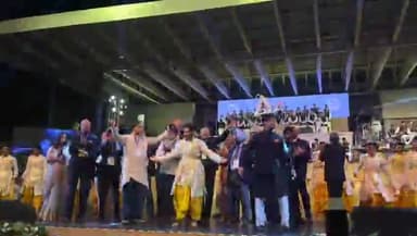 ग्वालियर गिर्द: सिंधिया स्कूल में आयोजित कार्यक्रम में केंद्रीय मंत्री ज्योतिरादित्य सिंधिया ने किया डांस