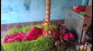 संपतचक: आस्था एवं विश्वास से लबालब देवी भक्त ने गौरीचक में सीने पर स्थापित किया नवरात्रि में नौ कलश