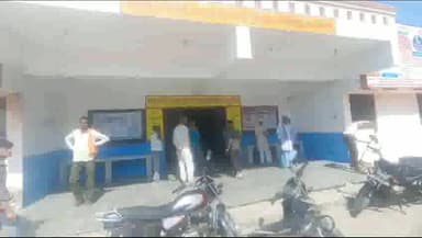 खड्डा: कोटवा सीएचसी में स्वास्थ्य कर्मी की पिटाई के मामले में पीड़ित ने दी विस्तृत जानकारी