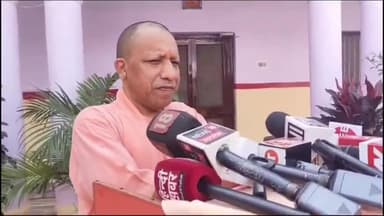 गोरखपुर: बुधवार को मुख्यमंत्री बाबा गंभीर नाथ प्रेक्षा गृह में परिषदीय स्कूलों के अध्यापकों में 14360 टैबलेट करेंगे वितरण