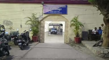 बड़गांव: सूरजपोल थाना क्षेत्र से 3 लाख 98 हजार 4 सौ रूपये के 8 मोबाइल उधार लेकर युवक हुआ फरार, तलाश जारी