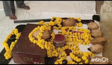 ग्वालियर गिर्द: महाराज बाड़े पर स्थित देवघर में पहुंचकर महारानी प्रियदर्शी राजे सिंधिया ने किया पूजा पाठ