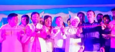 डोमचांच: दुर्गा पूजा के अवसर पर खरखार पंचायत स्थित दुर्गा मंडप परिसर में भक्ति संगीत कार्यक्रम का हुआ आयोजन