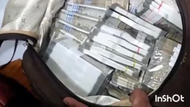 मुरार: बेला की बावड़ी के पास पुलिस ने चेकिंग के दौरान एक कार से बरामद किए ₹50 लाख