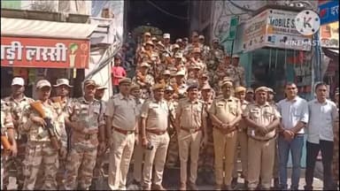 अजमेर: आगामी विधानसभा चुनाव को लेकर दरगाह क्षेत्र में आइटीबीपी बटालियन के साथ निकाला गया फ्लैग मार्च