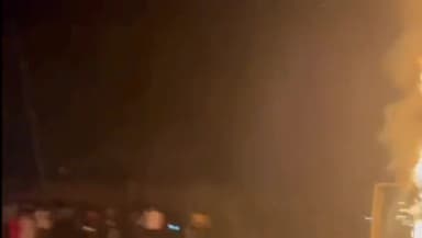 भरनो: बिशुनपुर व भरनो सहित जिले में जगह-जगह पर रावण दहन में उमड़ी लोगों की भीड़