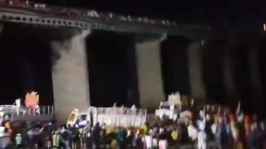 कांके: जमशेदपुर के बिष्टुपुर में मां दुर्गा की प्रतिमा विसर्जन के दौरान ट्रक की चपेट में आने से दो की मौत, सीएम ने जताया दुख