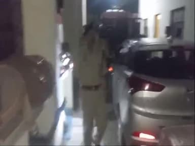 हरदोई: पुलिस अधीक्षक ने दमकल कार्यालय की व्यवस्थाओं का किया निरीक्षण, सतर्क रहने के दिये निर्देश