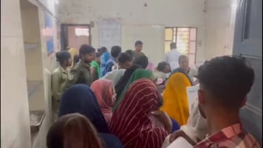 झालरापाटन: रामनगर में फंदा लगाकर किशोरी ने खुदकुशी का किया प्रयास।
घायल अवस्था मे किशोरी झालावाड़ जनाना अस्पताल में भर्ती।