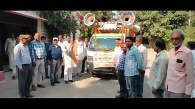 हमीरपुर: सुमेरपुर ब्लॉक क्षेत्र में गांव-गांव की मिट्टी जिला मुख्यालय हुई रवाना