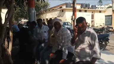 बुलंदशहर: बाइक सवार दंपति को ट्रक ने पीछे से मारी जोरदार टक्कर,

हादसे में पति की मौके पर दर्दनाक मौत, पत्नी और बच्ची गं