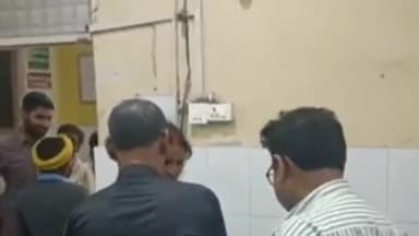 इकौना: नेशनल हाईवे-730 कटरा बाईपास पर बाइक व टेम्पो में हुई टक्कर, तीन लोग हुए घायल