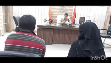 बलरामपुर: पुलिस अधीक्षक ने पुलिस कार्यालय में जन सुनवाई कर सुनी पीड़ितों की फरियाद