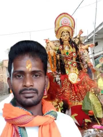 ❣️इस #फरेबी दुनिया मे #मुझे 
                                            #दुनियादारी नही आती  
#झूठ को सच #साबित करने की 
      मुझे #कलाकारी नही आती ........ #मुन्नाभाईमुबारकपुर