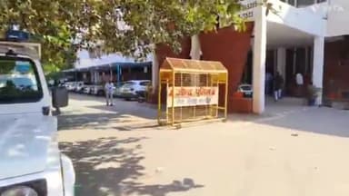 जींद: निडानी गांव में स्थित घर से साढे 10 हजार रुपए की नगदी व सोने-चांदी के गहने चोरी,सदर थाने में अज्ञात पर दर्ज हुआ केस