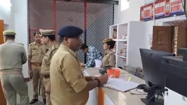 झांसी: बरुआसागर थाने का सीओ टहरौली ने किया आकस्मिक निरीक्षण