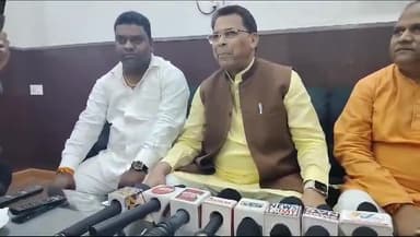 बरेली: राज्य मंत्री नरेंद्र कश्यप ने सर्किट हाउस में की PC, कहा- 500 साल बाद अयोध्या में भगवान राम का भव्य मंदिर बनने जा रहा है