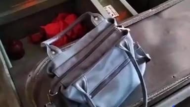 मोतिहारी: शहर के पंचमंदिर चौक के समीप एक श्रृंगार दुकान का ताला तोड़ चोरो ने किया नगद सहित हजारों की संपत्ति की चोरी