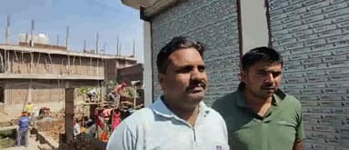 उरई: चुर्खी रोड पर एक व्यक्ति ने दबंगों पर लगाया जबरन जमीन पर कब्जा कर निर्माण कार्य कराने का आरोप