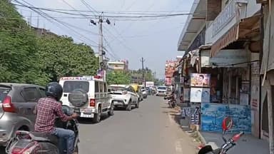 पटना ग्रामीण: राजीव नगर नाला पर लगा जाम, यातायात हुई बाधित.