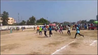 सासाराम: सासाराम के न्यू स्टेडियम फजलगंज में खेल प्रतियोगिता कार्यक्रम का हुआ आयोजन।