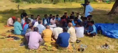 अंबिकापुर: करजी सोहगा में छठ पूजा की तैयारी को लेकर घुनघुट्टाश्याम सेवा समिति की बैठक हुई संपन्न