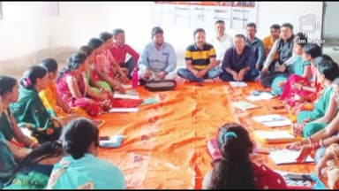 सारवां: हाई स्कूल कैंपस भवन में गांव स्तर पर कार्य करने वाली पशु सखी के साथ मासिक समीक्षा बैठक का किया गया आयोजन