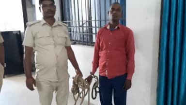 सासाराम: इंद्रपुरी ओपी थाने की पुलिस ने कटार गांव से एक व्यक्ति को अवैध शराब के साथ किया गिरफ्तार