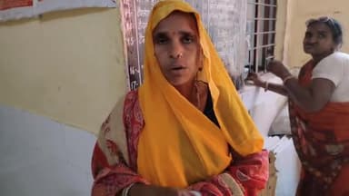 शाहबाद: नरहाई में बच्चों की लड़ाई और जमीनी विवाद को लेकर दबंगों ने सास और बहू को पीटा, दोनों को अस्पताल में कराया गया भर्ती