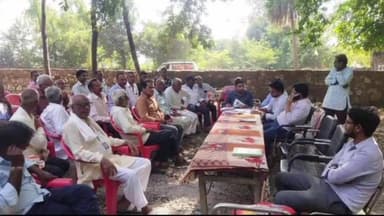 कनवास: सावन भादो परियोजना के तहत कमांड क्षेत्र की नहरों में जल प्रवाह को लेकर सिंचाई विभाग कॉलोनी परिसर में बैठक का हुआ आयोजन