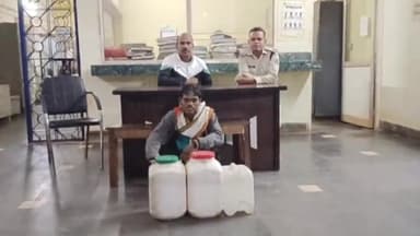 कोटा: ग्राम नकटाबांधा से 40 लीटर अवैध कच्ची महुआ शराब के साथ 1आरोपी को पुलिस ने किया गिरफ्तार