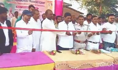 गढ़वा: मेराल के लखेया गांव में आयोजित किया गया ताइक्वांडो प्रशिक्षण शिविर, आजसू जिला अध्यक्ष ने किया उद्घाटन