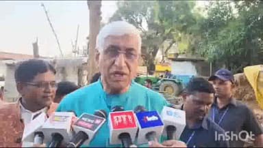 अंबिकापुर: उप मुख्यमंत्री टीएस सिंह देव को एप्पल ने मेल कर फोन के स्टेट-स्पॉन्सर्ड हैकर के जद में होने की दी जानकारी