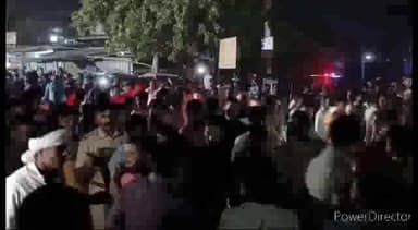 कहरा: सड़क दुर्घटना में महिला की हुई मौत, आक्रोशित लोगों ने सड़क जाम कर जताया विरोध,घटना सदर थाना क्षेत्र के सिमराहा का