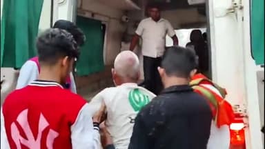 इकौना: नेशनल हाईवे 730 कटरा पेट्रोल पम्प के पास साइकिल सवार को बाइक सवार ने टक्कर साइकिल सवार हुआ घायल, जिला अस्पताल रेफर