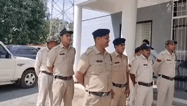 चितरंगी: राष्ट्रीय एकता दिवस के अवसर पर चितरंगी थाना प्रभारी ने थाने में मौजूद लोगों एवं पुलिस कर्मियों को दिलाई शपथ