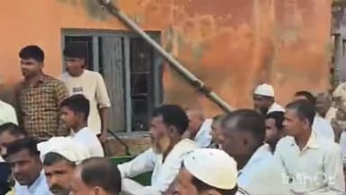 मुज़फ्फरनगर: 6 नवंबर को डीएम कार्यालय पर भाकियू के होने वाले प्रदर्शन को लेकर गांव चोकड़ा में भाकियू नेता विकास शर्मा ने की बैठक