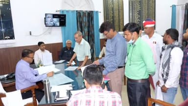 बरेली: डीएम रविन्द्र कुमार ने अपने कार्यालय में की जनसुनवाई